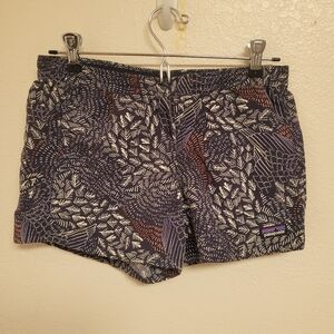 Patagonia Girls Baggies Shorts In Swift Feathers Print
